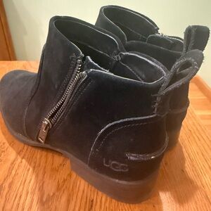UGG Women's Dark Suede Ankle Booties